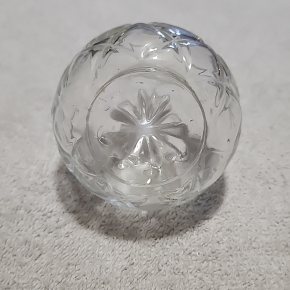 Vintage Clear Crystal Oil Lamp Candle 2-3/4”Round, No Wick - Picture 4 of 5